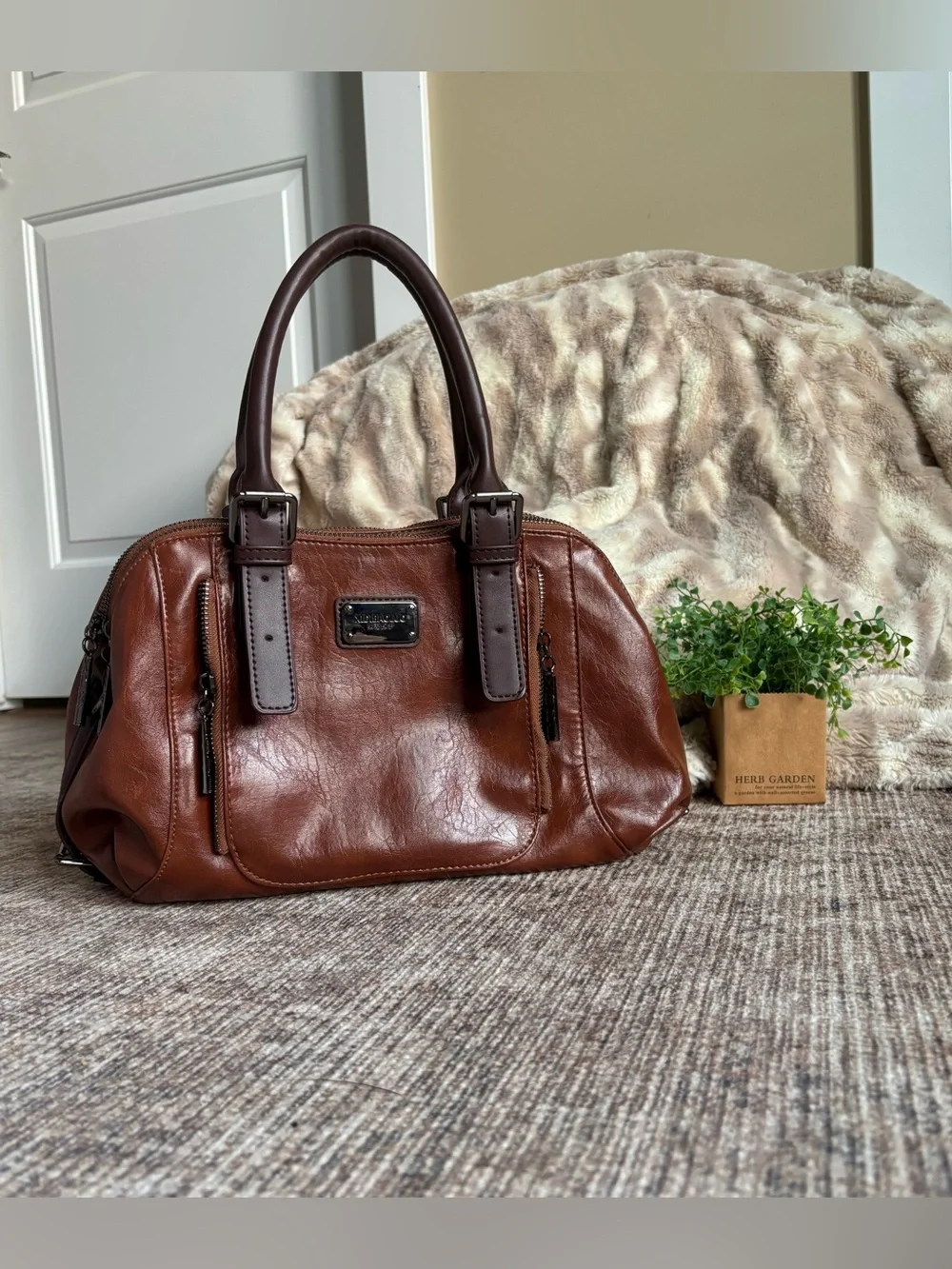 Women's Brown Leather Satchel Handbag - Classic Structured Satchel